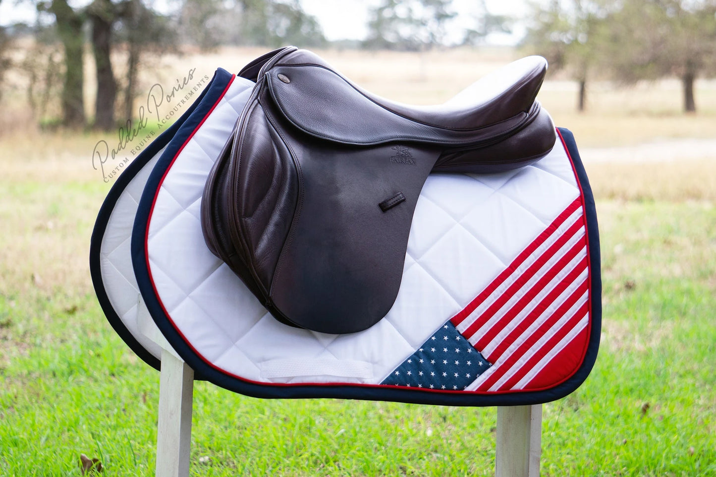 U.S. American Corner Flag White All Purpose Saddle Pad