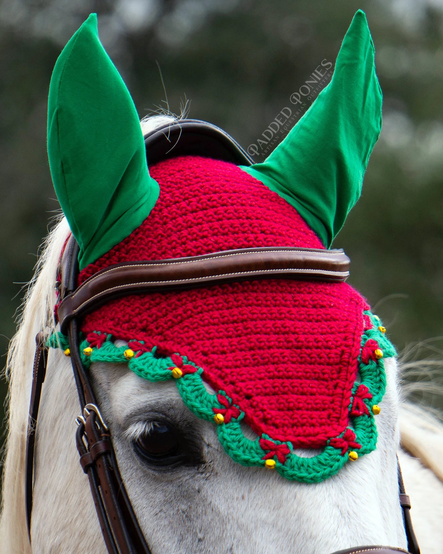 Red and Green Christmas Wreaths, Bows, and Bells Horse Fly Veil Bonnet