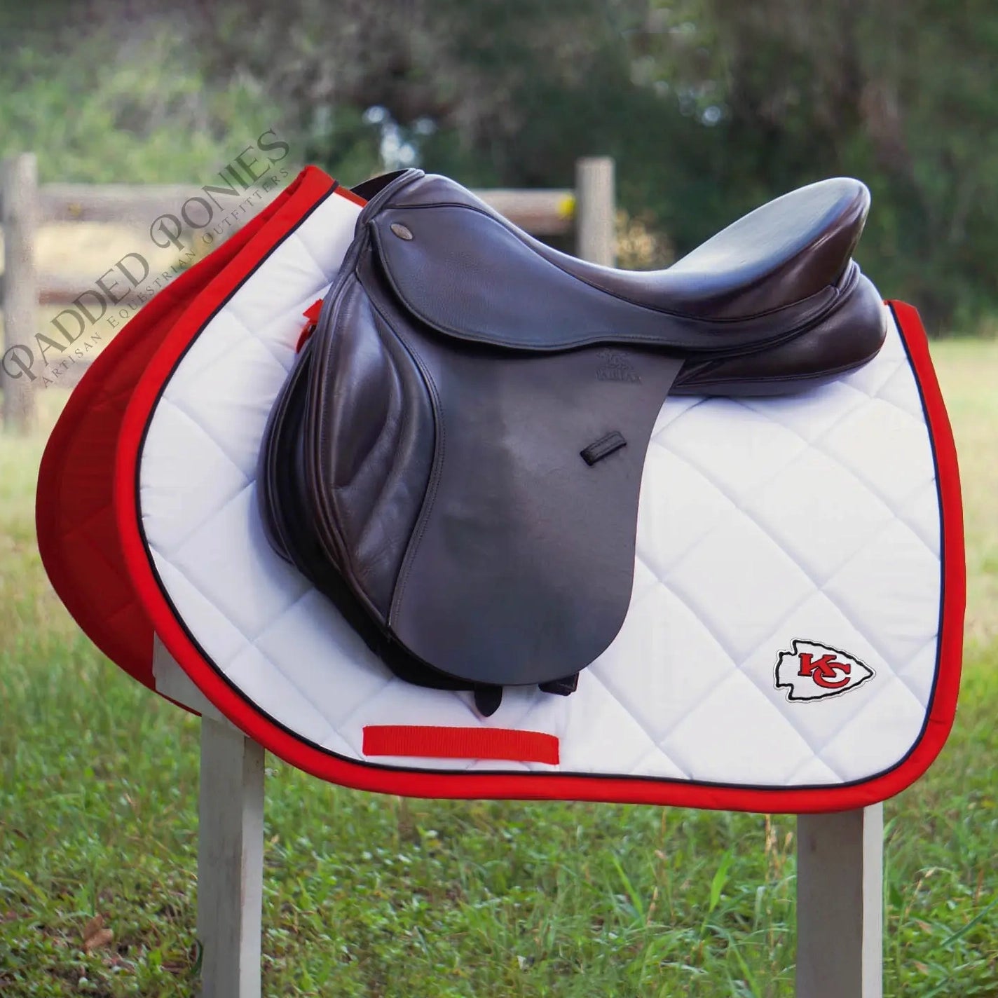 Kansas City Chiefs NFL Patch White and Red Jump Saddle Pad