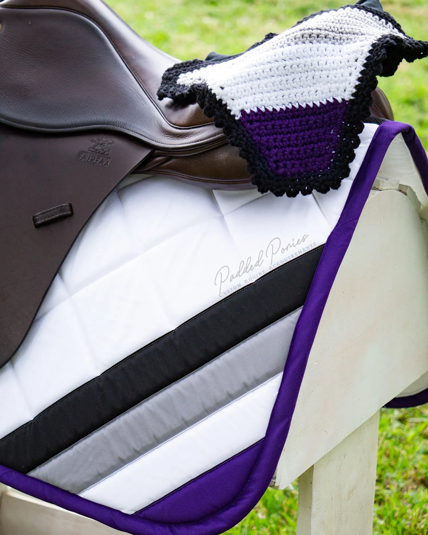 LGBTQ+ Asexual Flag Fly Veil Bonnet with Matching Corner Flag Saddle Pad