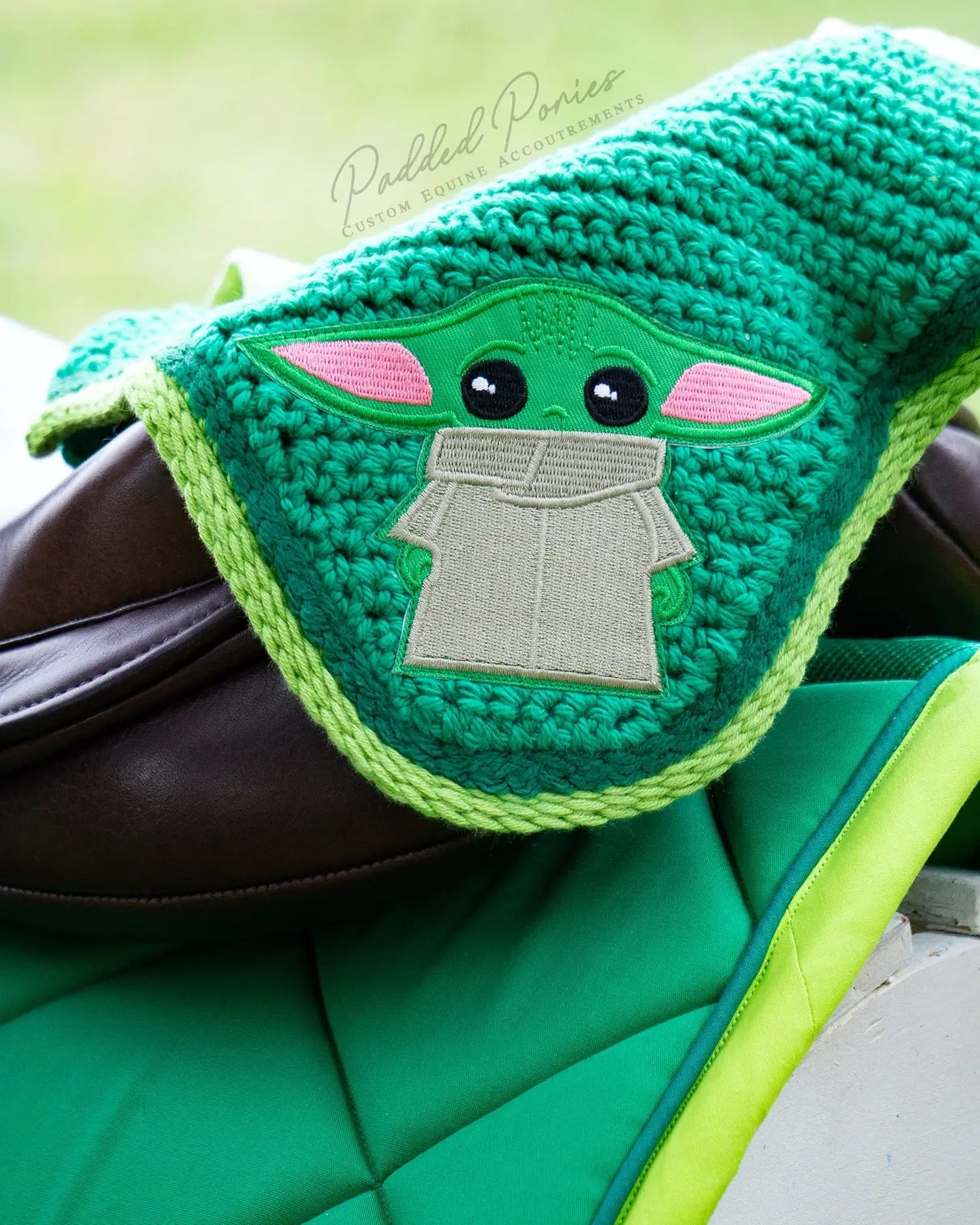 Green Baby Yoda Star Wars The Mandalorian Grogu Patch Fly Veil Bonnet