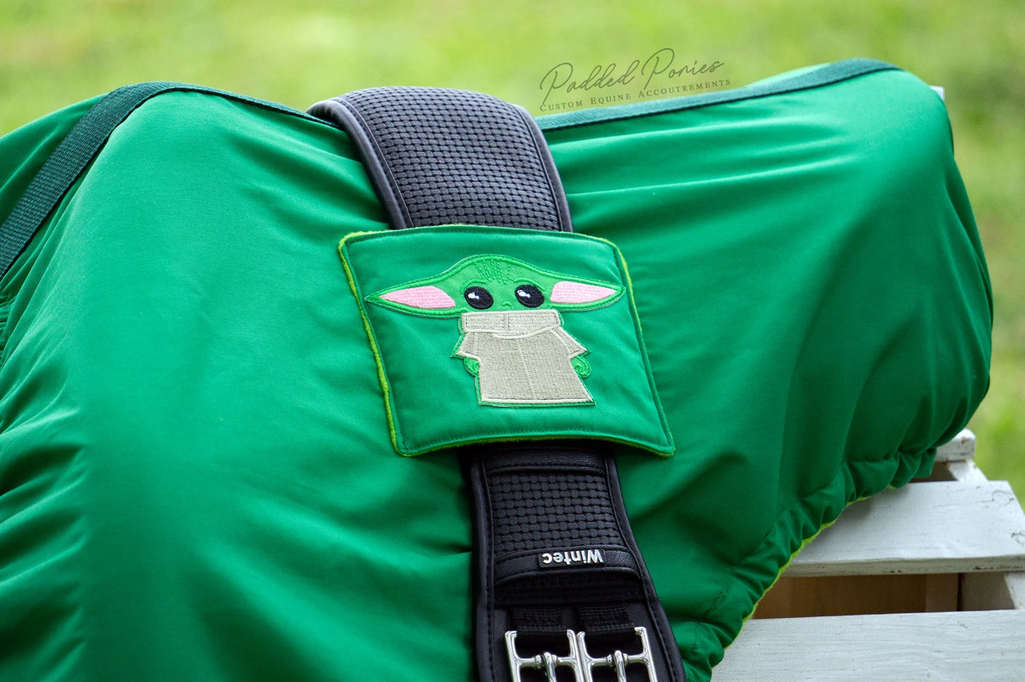 Green Star Wars The Mandalorian Baby Yoda Grogu Patch All Purpose Saddle Cover with Girth Holder Pocket