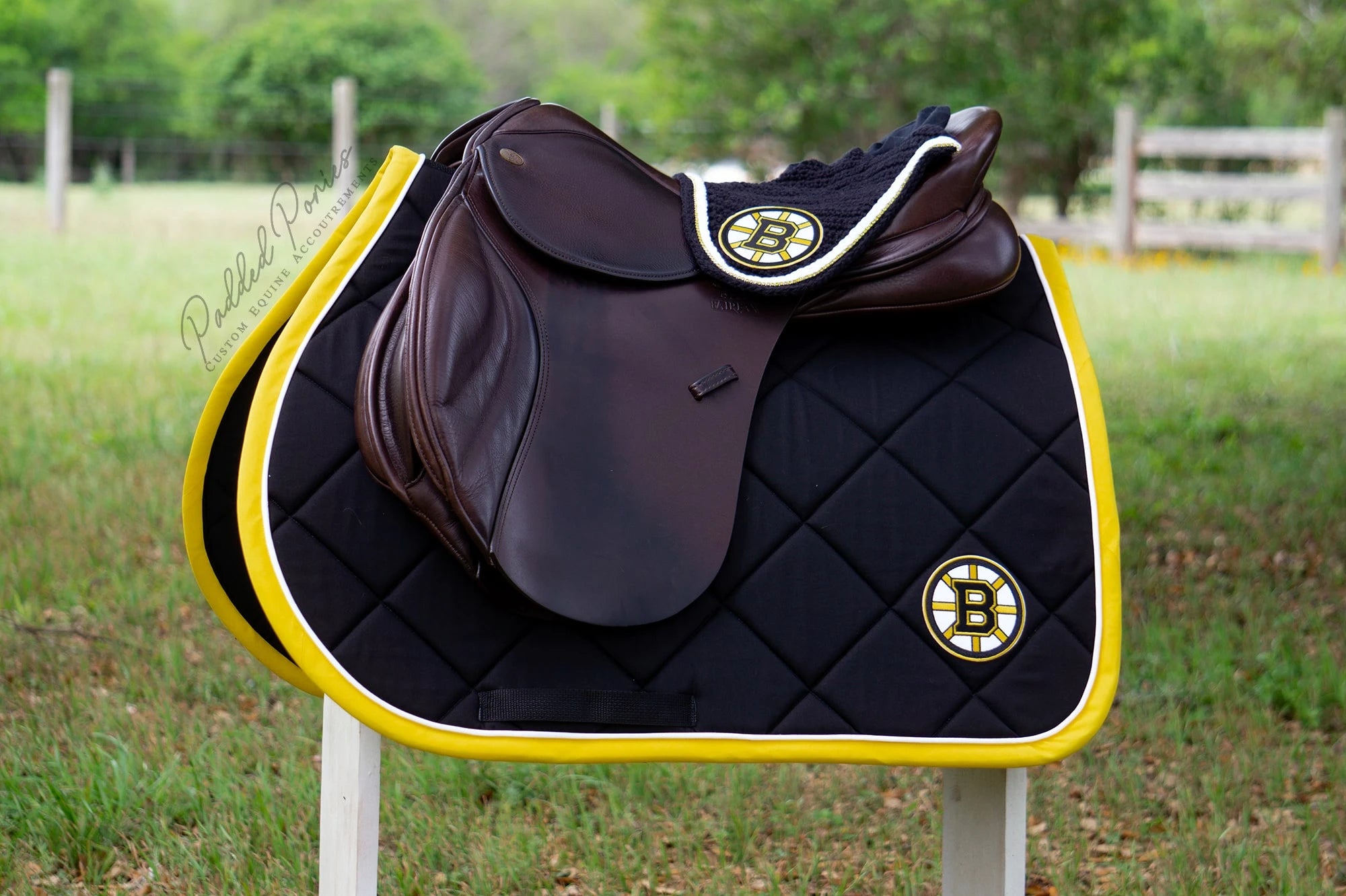 Boston Bruins Hockey Patch Black and Yellow All Purpose Saddle Pad and Matching Rhinestone Fly Veil Bonnet