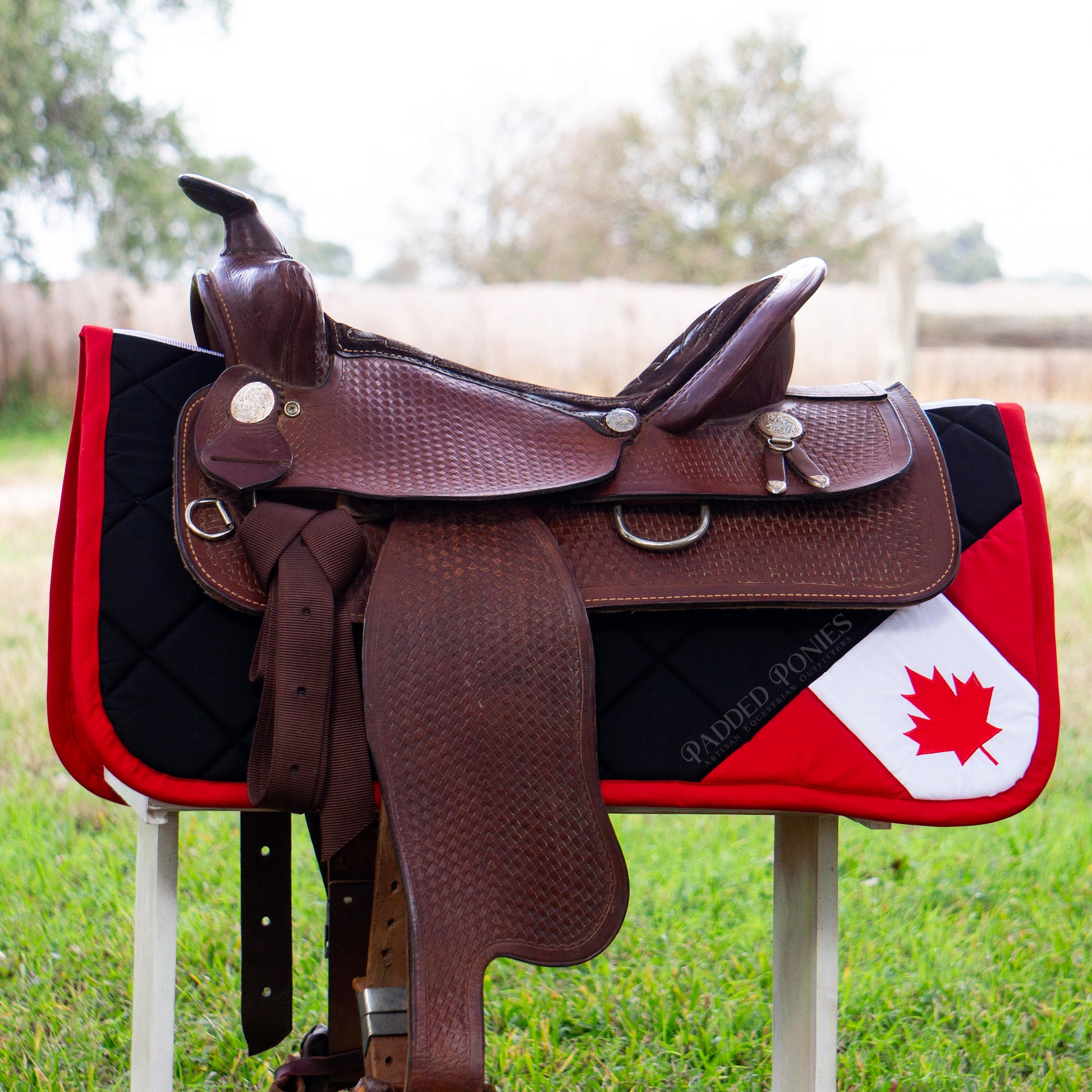 Canadian Corner Flag Western Saddle Pad