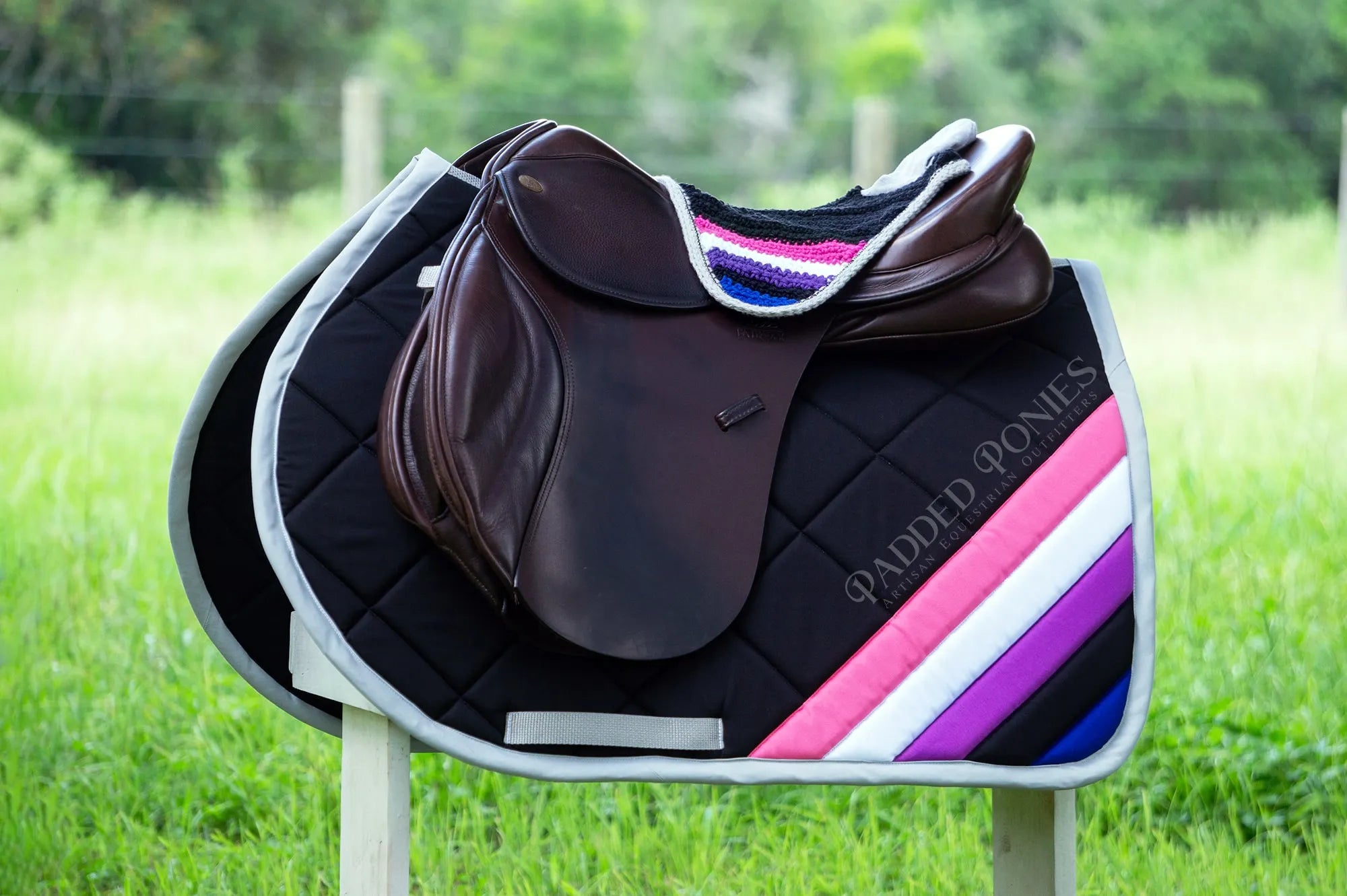 LGBTQ+ Genderfluid Flag Corner Black Jump Saddle Pad with Matching Fly Veil Bonnet