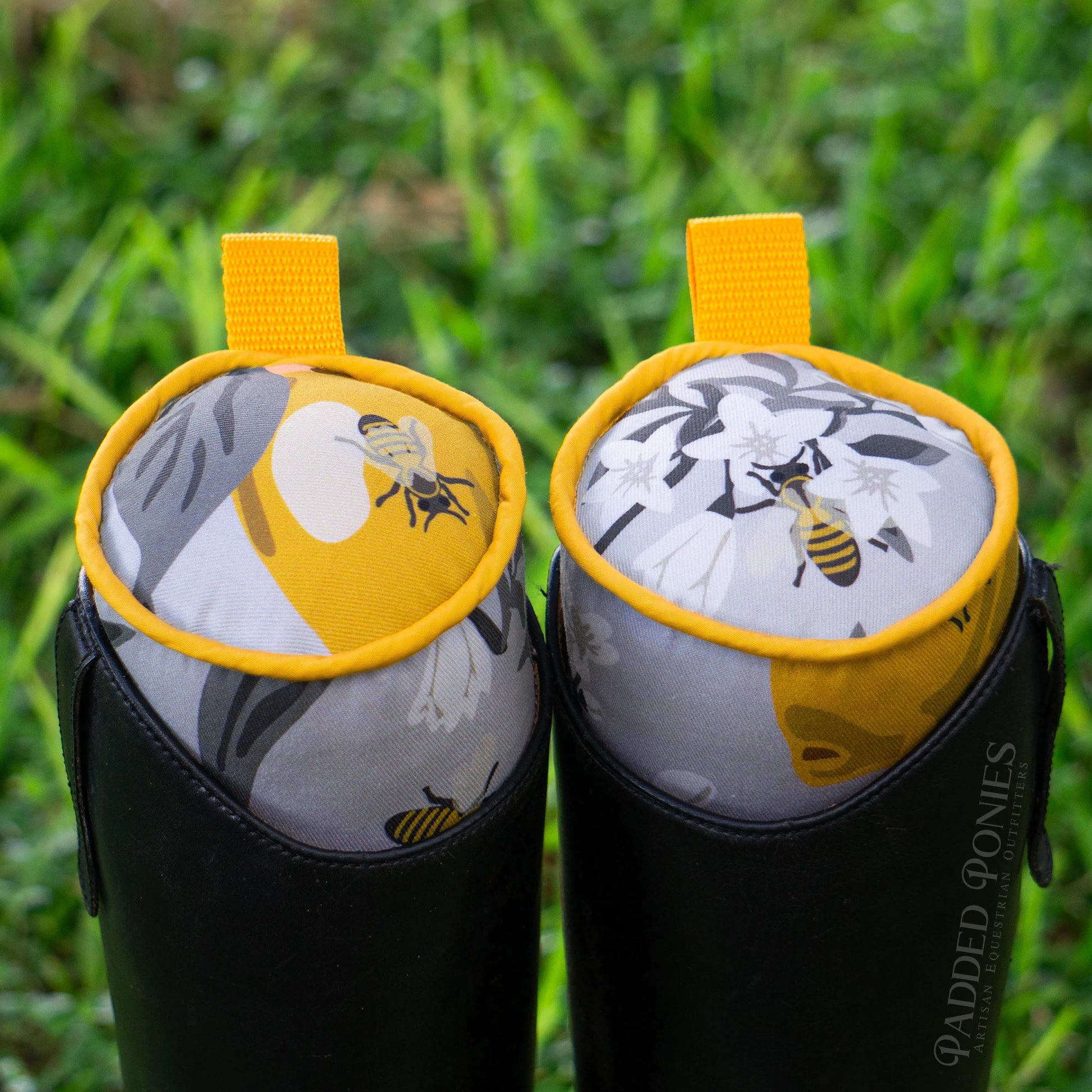 Light Gray and Marigold Yellow Lemons and Bees Floral Boot Tree Stuffers