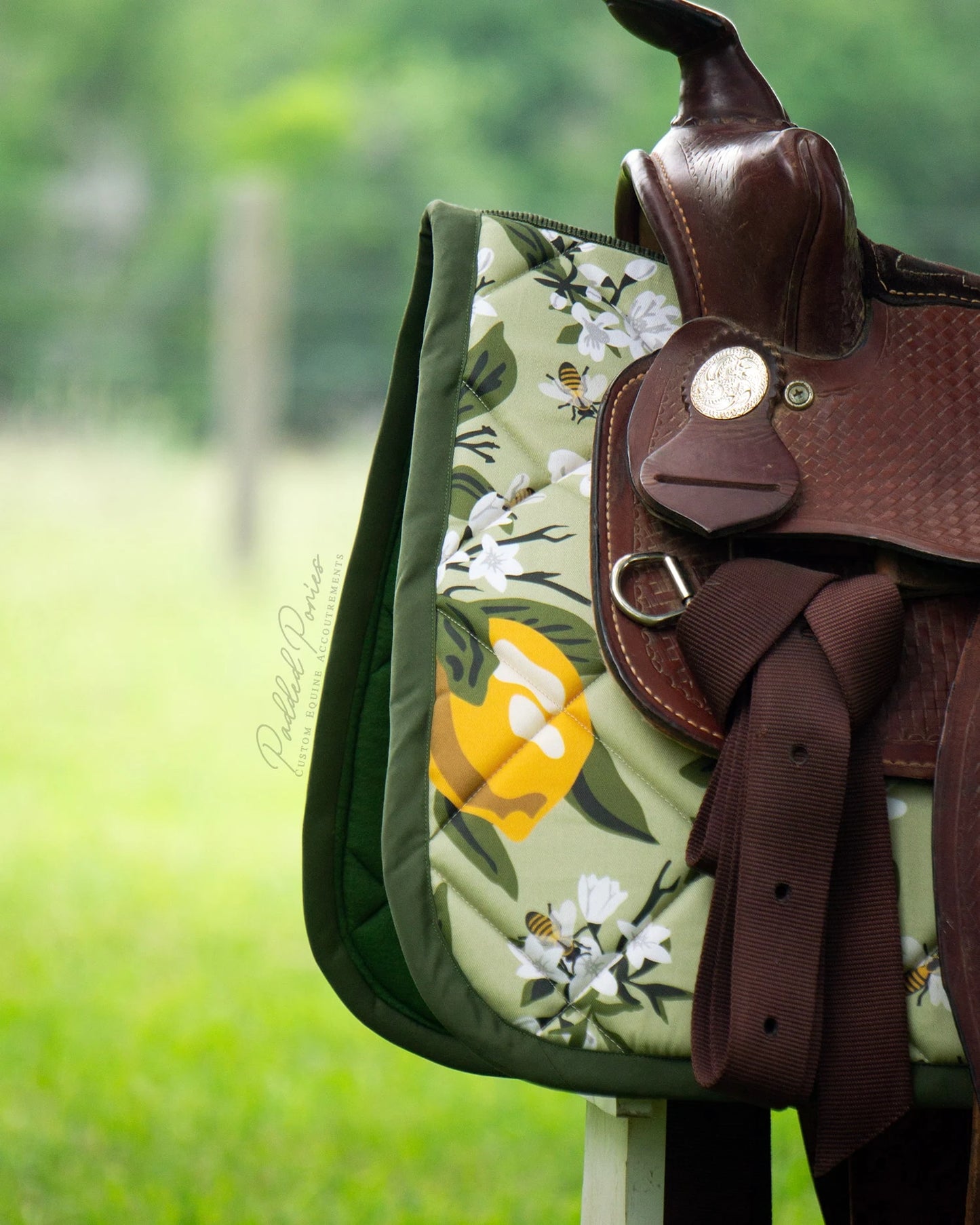 Green Lemons and Bees Floral Western Saddle Pad