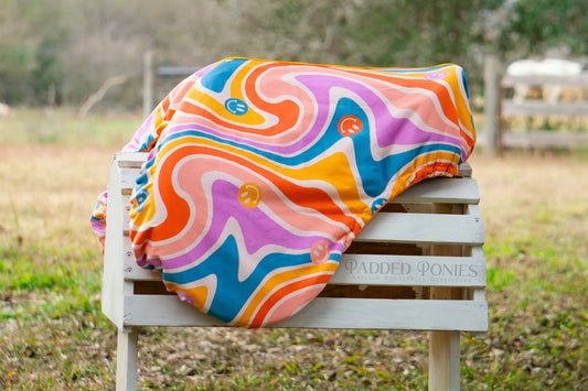 The Groovy Collection Psychedelic Waves Saddle Cover