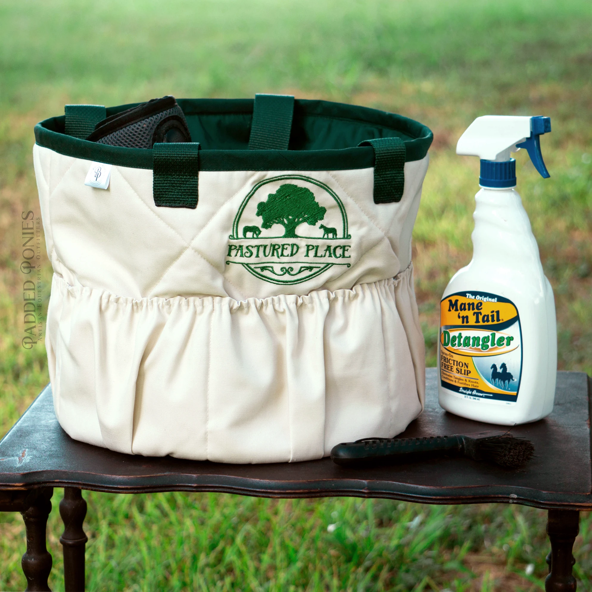 Custom Embroidered Logo Ivory and Hunter Green Grooming Brush Bag 