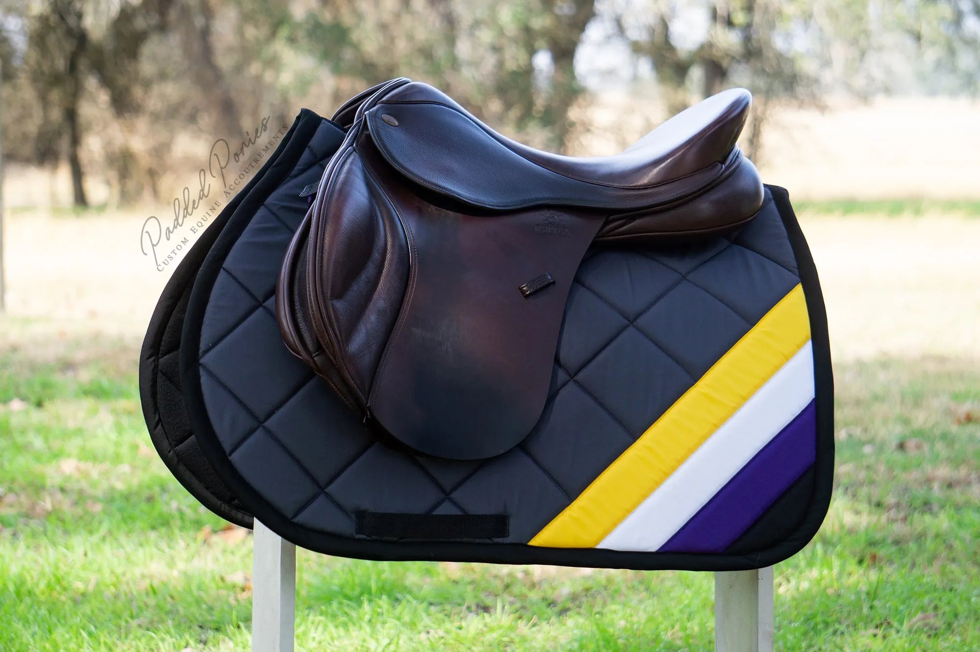 LGBTQ+ Non-Binary Flag Corner Gray All Purpose Saddle Pad