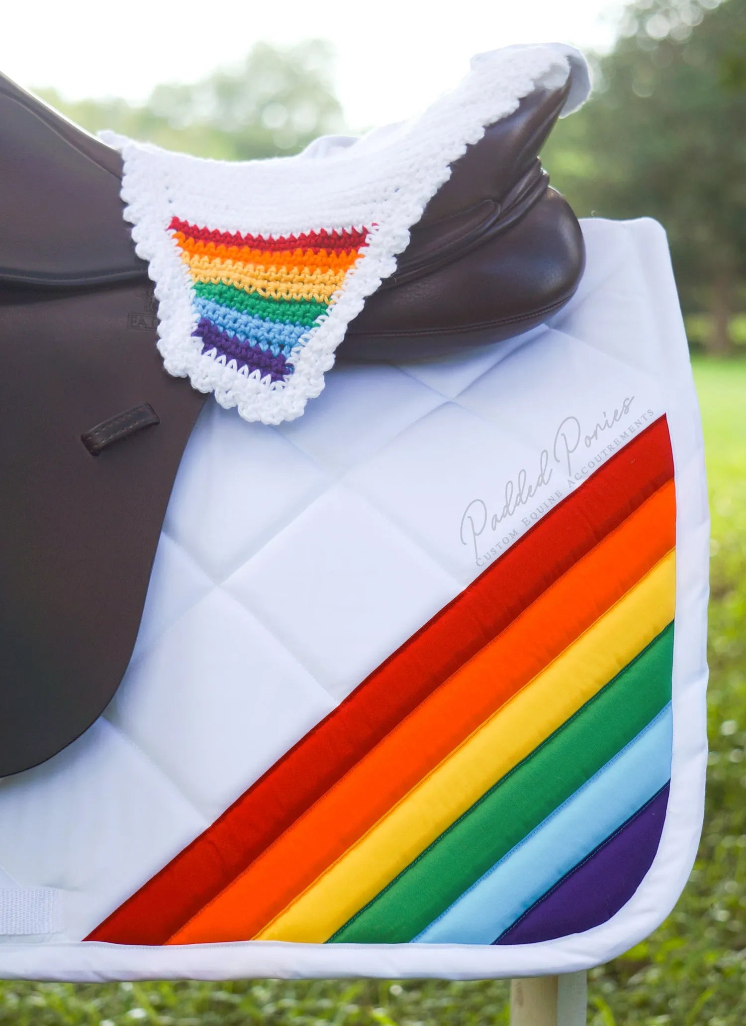 LGBTQ+ Gay Rainbow Flag Tip White Fly Veil Bonnet with Matching Saddle Pad