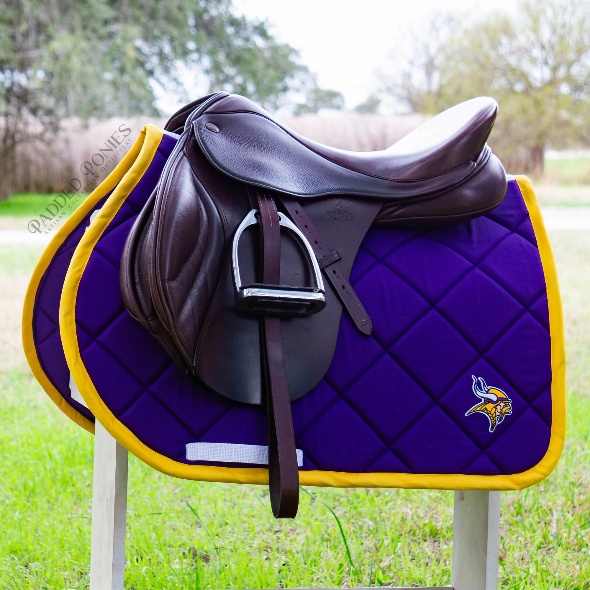 Minnesota Vikings NFL Football Patch Purple and Yellow All Purpose Saddle Pad